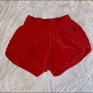 lulu Tracker Short V 4”